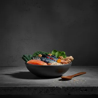 Anti-inflammatoir dieet: Vette vis, Bessen en donker fruit, Bladgroenten, Noten, Olijfolie