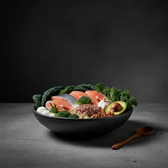 OMAD - Een maaltijd per dag: Een grote, voedingsrijke maaltijd per dag, Geen specifieke voedselrestricties tijdens de maaltijd, Idealiter een maaltijd rijk aan eiwitten, gezonde vetten, groenten en complexe koolhydraten, Water, kruidenthee en zwarte koffie tijdens het vasten