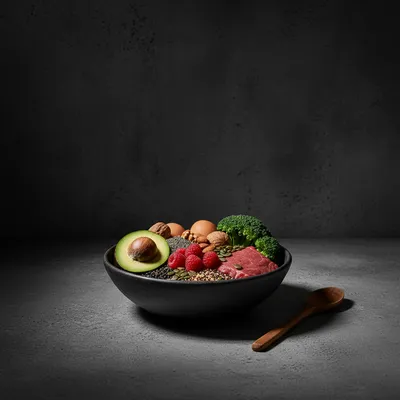 Pegan-dieet: Groenten en fruit, Kleine hoeveelheden mager vlees, Noten en zaden, Gezonde vetten, Glutenvrije granen in kleine hoeveelheden