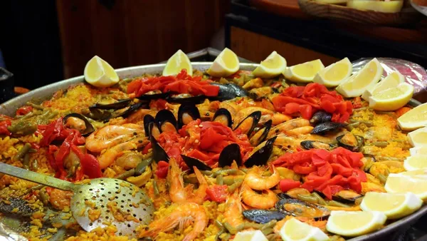 Free seafood paella